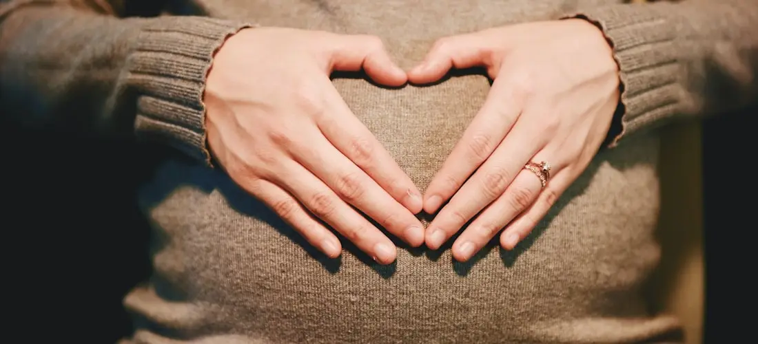 Schwangere Frau – Hebammenbetreuung in Leipzig